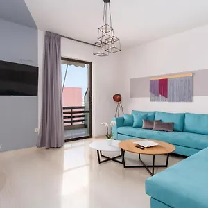 Nima1 4 Bedroom Centraly Located In Rethymno (Crete)
